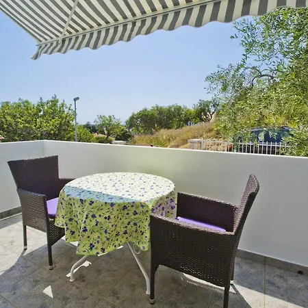 Apartments Oliva Hvar Town Exterior photo