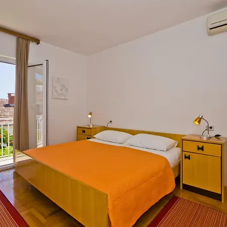 Apartments Oliva Hvar Town Exterior photo